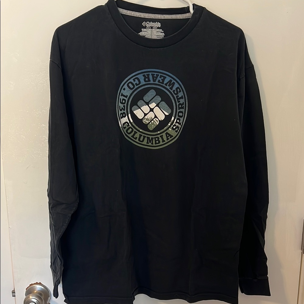 Columbia Black Graphic Long Sleeve Tee